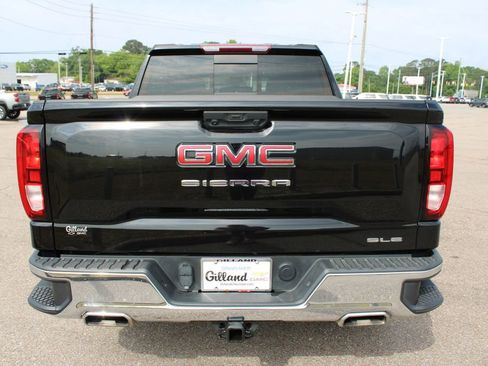 Used 2024 GMC Sierra 1500 SLE AWD/4WD image 18