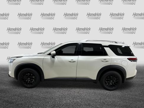 Used 2023 Nissan Pathfinder SL w/ Lighting Package (N92) AWD/4WD image 7