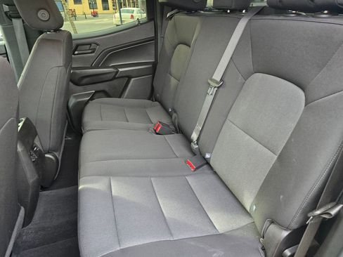 Used 2023 Chevrolet Colorado Trail Boss w/ Technology Package image 21