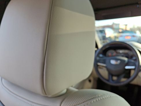 Used 2023 Cadillac CT4 Premium Luxury image 13