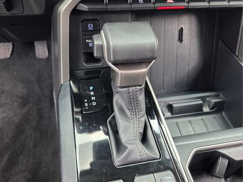 Used 2023 Toyota Tundra SR5 w/ SR5 Convenience Package AWD/4WD image 27