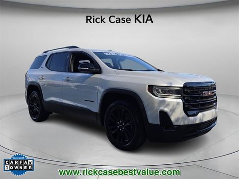 Used 2023 GMC Acadia SLT w/ Elevation Edition image 9