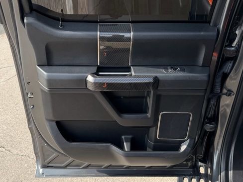 Used 2018 Ford F150 Raptor w/ Equipment Group 802A Luxury image 19