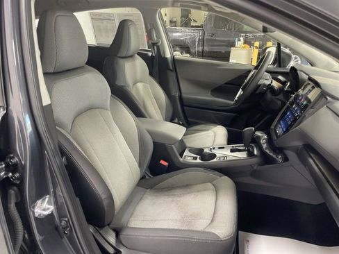 Used 2024 Subaru Crosstrek 2.0i Premium image 27