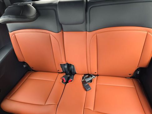 New 2027 Kia Telluride SX FWD image 18
