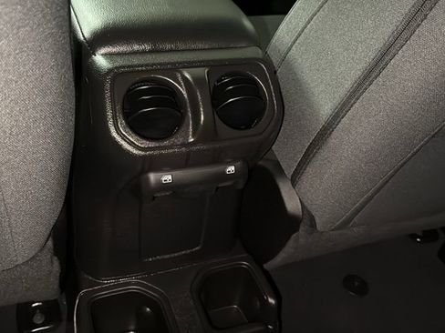 Used 2025 Jeep Wrangler Sport image 11