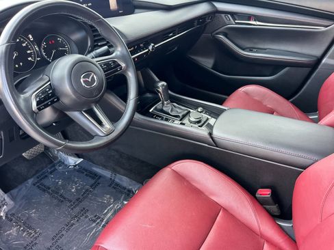 Used 2024 MAZDA MAZDA3 s image 11