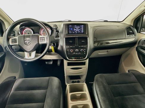 Used 2014 Dodge Grand Caravan SE w/ Quick Order Package 29E SE FWD image 30