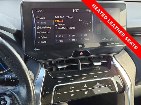 Used 2021 Toyota Venza Limited image 16