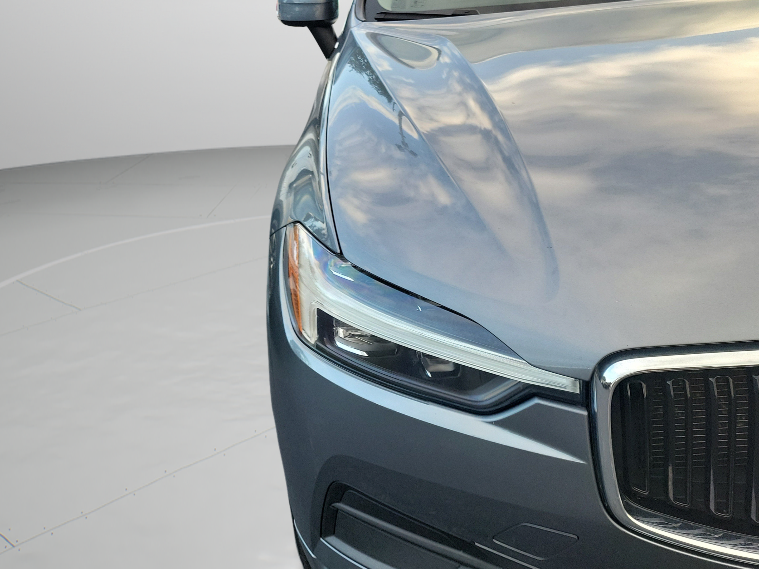 Used 2021 Volvo XC60 T6 Momentum w/ Climate Package AWD/4WD image 14