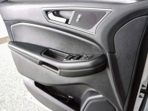 Used 2021 Ford Edge SEL FWD image 21