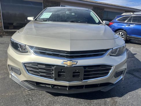 Used 2016 Chevrolet Malibu LT image 4