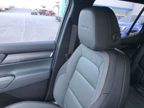 New 2026 GMC Terrain AT4 AWD/4WD image 22
