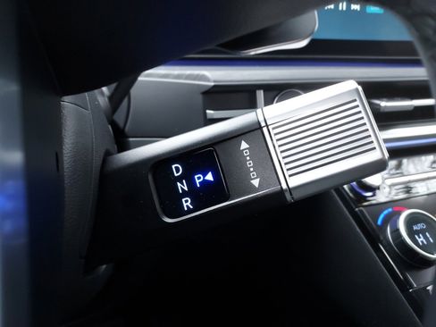 Used 2025 Hyundai Santa Fe Limited image 26