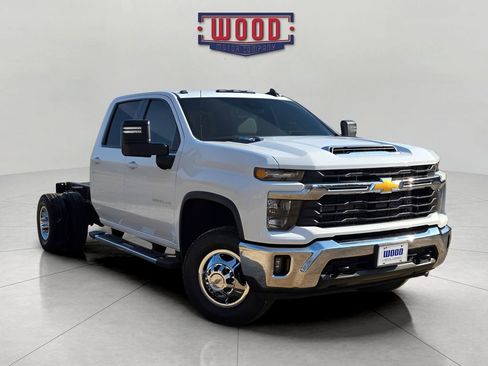 New 2026 Chevrolet Silverado 3500 LT w/ Convenience Package AWD/4WD image 1