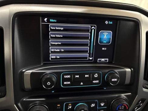 Used 2018 GMC Sierra 1500 SLT AWD/4WD image 40