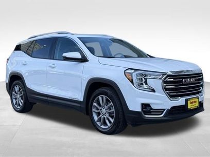 Used 2024 GMC Terrain SLT