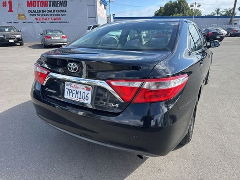 Used 2016 Toyota Camry LE FWD image 4