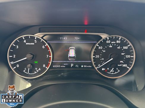 Used 2024 Nissan Rogue SV image 14