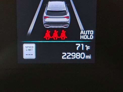 Used 2023 Kia Sportage LX image 28