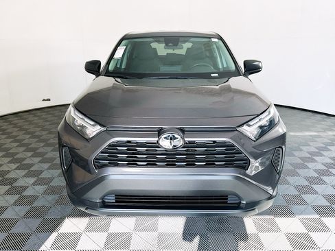 Used 2024 Toyota RAV4 LE FWD image 8