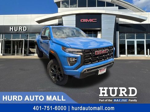 New 2025 GMC Canyon Elevation w/ Convenience Package image 1