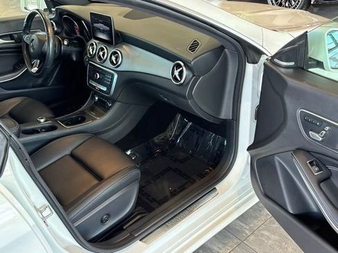 Certified 2019 Mercedes-Benz CLA 250 4MATIC image 34