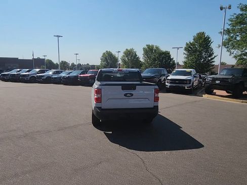 New 2025 Ford Maverick XLT w/ XLT Luxury Package image 4