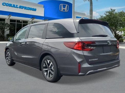 New 2026 Honda Odyssey EX-L image 2