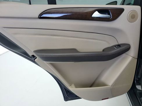 Used 2013 Mercedes-Benz ML 350 4MATIC image 16