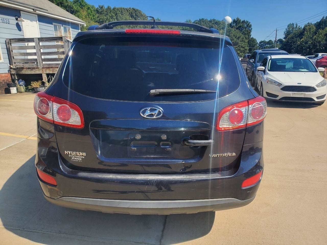 Used 2011 Hyundai Santa Fe SE FWD image 10