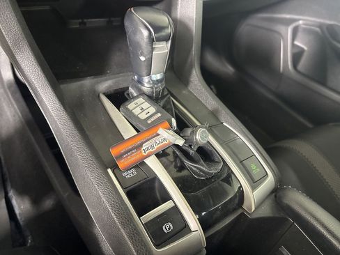 Used 2021 Honda Civic Sport image 17