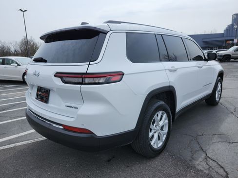 Used 2023 Jeep Grand Cherokee L Limited image 19