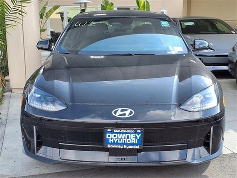 New 2025 Hyundai Ioniq 6 SEL image 2