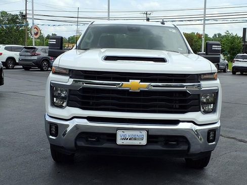 Used 2025 Chevrolet Silverado 2500 LT w/ Convenience Package AWD/4WD image 20