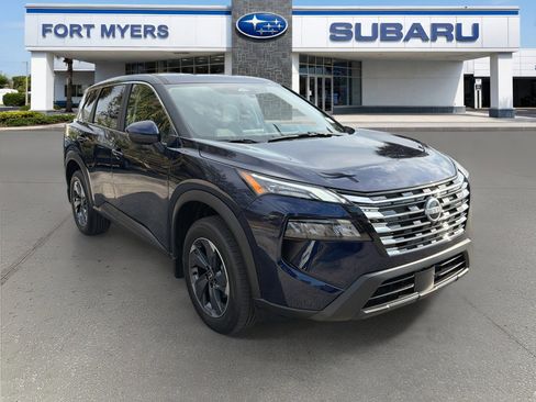 Used 2026 Nissan Rogue SV image 1