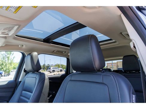 Used 2019 Ford Escape SEL AWD/4WD image 17