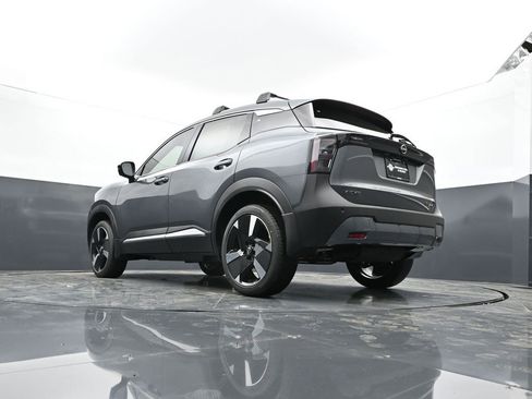 New 2026 Nissan Kicks SR w/ Cold Weather Package AWD/4WD image 31
