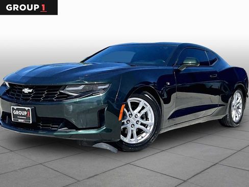 Used 2020 Chevrolet Camaro LS RWD image 1
