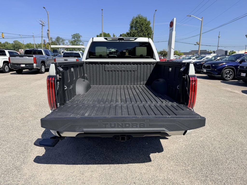 Used 2023 Toyota Tundra Capstone AWD/4WD image 15