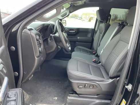 Used 2023 Chevrolet Silverado 1500 Custom image 8