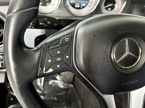 Used 2014 Mercedes-Benz GLK 350 2WD image 20