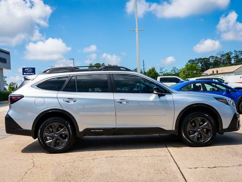 Used 2021 Subaru Outback Onyx Edition XT w/ Popular Package #2 AWD/4WD image 19