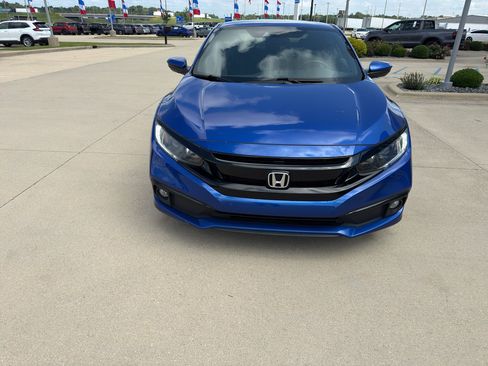 Used 2020 Honda Civic Sport image 2