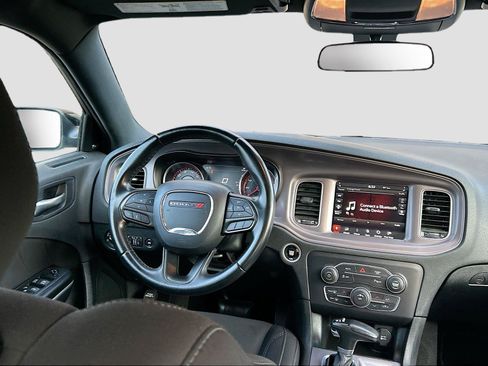 Used 2023 Dodge Charger SXT RWD image 17