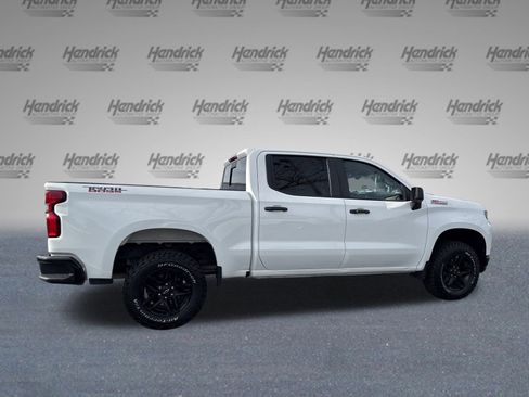 Used 2021 Chevrolet Silverado 1500 LT Trail Boss w/ Convenience Package II image 10