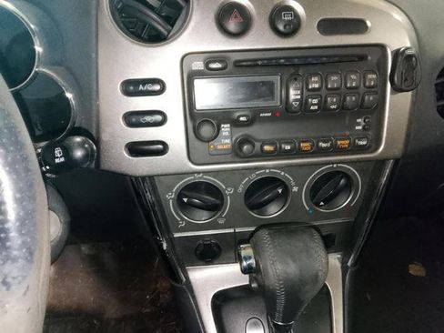 Used 2003 Toyota Matrix FWD image 36