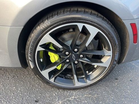 Used 2021 Chevrolet Camaro SS image 30