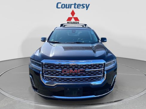 Used 2021 GMC Acadia Denali w/ Denali Ultimate Package AWD/4WD image 9