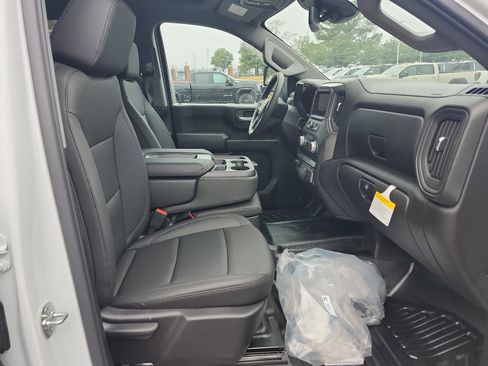 New 2026 GMC Sierra 2500 Pro image 11